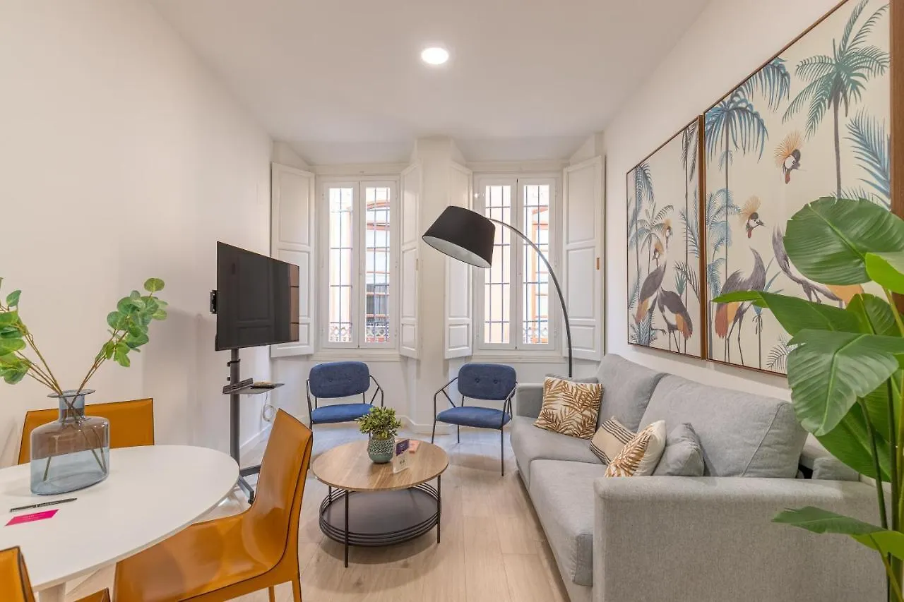Thyssen Boutique Apartments By Caleta Homes Málaga 0*,
