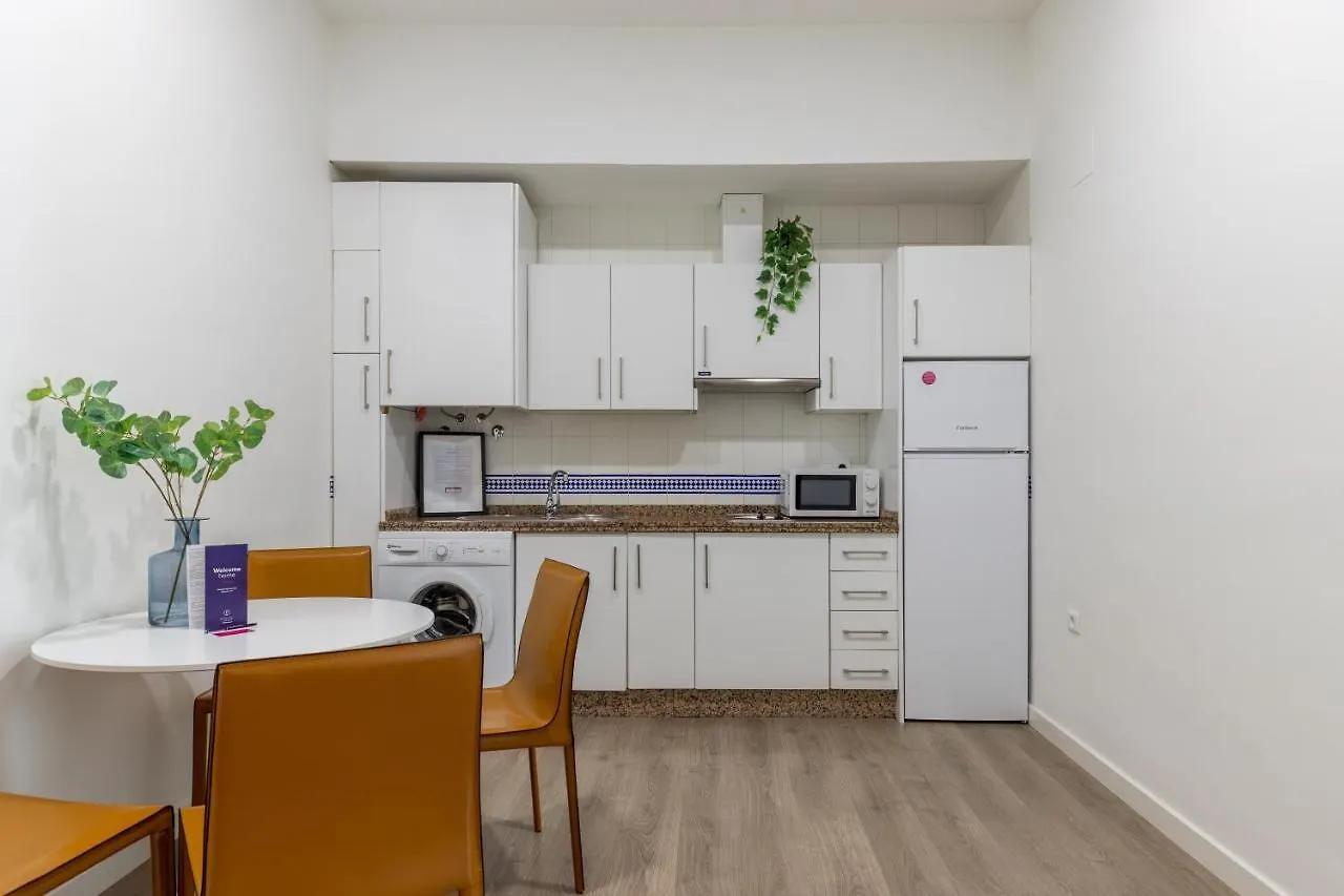 Thyssen Boutique Apartments By Caleta Homes Málaga 0*,  España